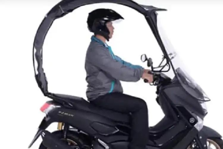 Yamaha NMAX Pasang Canopi Jadi Mirip Bajaj, Bagaimana Tingkat Keamanan Menurut Pakar Safety Riding?