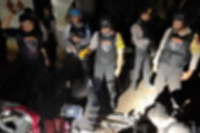 Tim Cobra dan polisi dari Polres Lumajang meringkus 5 begal sadis.