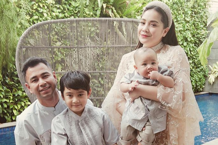Potret Raffi Ahmad dan Nagita Slavina 