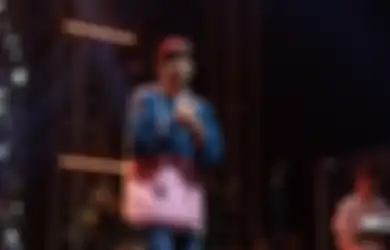 Totalitas, Sheila On 7 Tampil Memukau di Padmanaba Jogja Myuzyk Festival 2022 Meski Diguyur Hujan!
