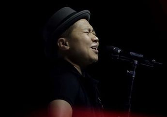 Sandhy Sondoro Bawa Kabar Duka, sang Ayah Tutup Usia: Selamat Jalan Papa..