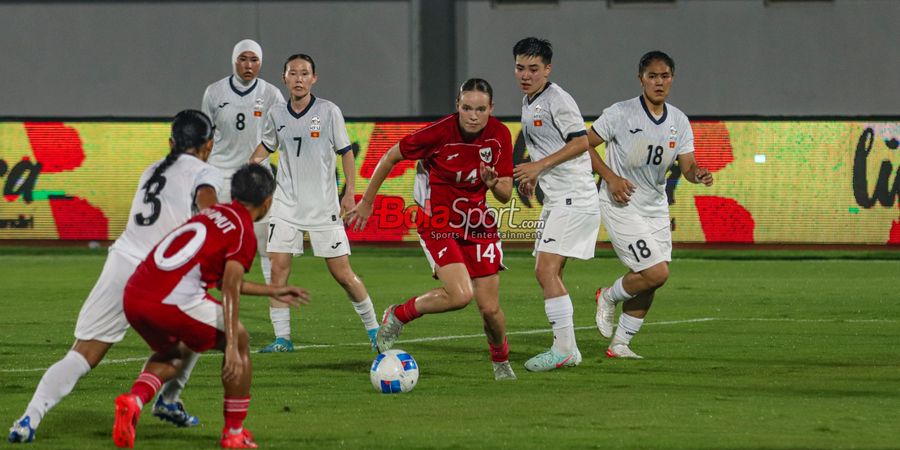 Hasil Babak I Timnas Wanita Indonesia Vs Kirgistan - Parade Tendangan Jarak Jauh Garuda Pertiwi, Tak Ada Gol!