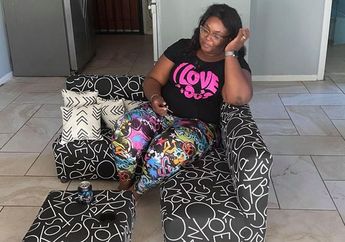 Niatnya Beli Sofa Online, Wanita Ini tiba-tiba Ngakak saat Barang Pesanannya Sampai ke Rumah Barunya: Jujur saja, Ini Menjengkelkan