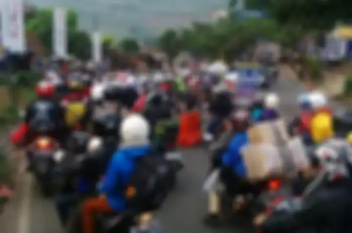 Situasi jalur selatan 'Nagreg', tepatnya di jalan Cagak Nagreg mengalami kepadatan yang panjang