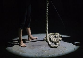 Ditemukan Gantung Diri di Kipas Langit-langit Rumahnya, Aktris Cantik Ini Bunuh Diri Gegara Stres Sepi Job di Masa Pendemi Covid-19? Begini Kebenarannya