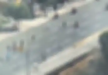 Ledakan Petasan Bikin Geger, Video Puluhan Pemuda Terlibat Tawuran di Harmoni, Pemotor Kocar-Kacir