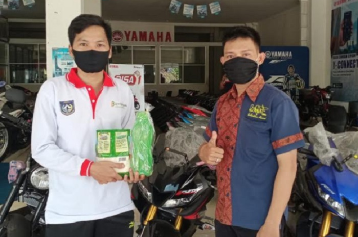Servis motor Yamaha berhadiah sembako.