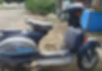 Para Scooterist Melongo, Vespa Exclusive 2 Tahun 1998 Dilepas Cuma Rp 400 Ribuan
