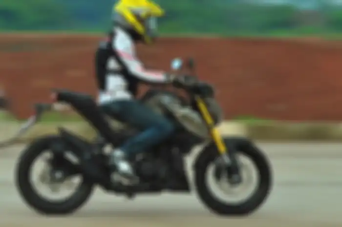 Yamaha Xabre 2016