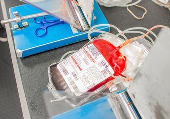 Arti Mimpi Minum Darah Tak Mengerikan, Justru Pertanda Keberuntungan Ada di Pihakmu