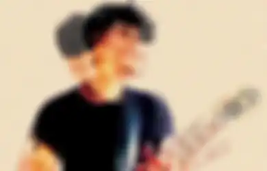 HAI DEMOS : Bergelut Dalam Kisah Nuransatha, Sebuah Fiksi oleh Danudjaditya Di Album 'Distopia'