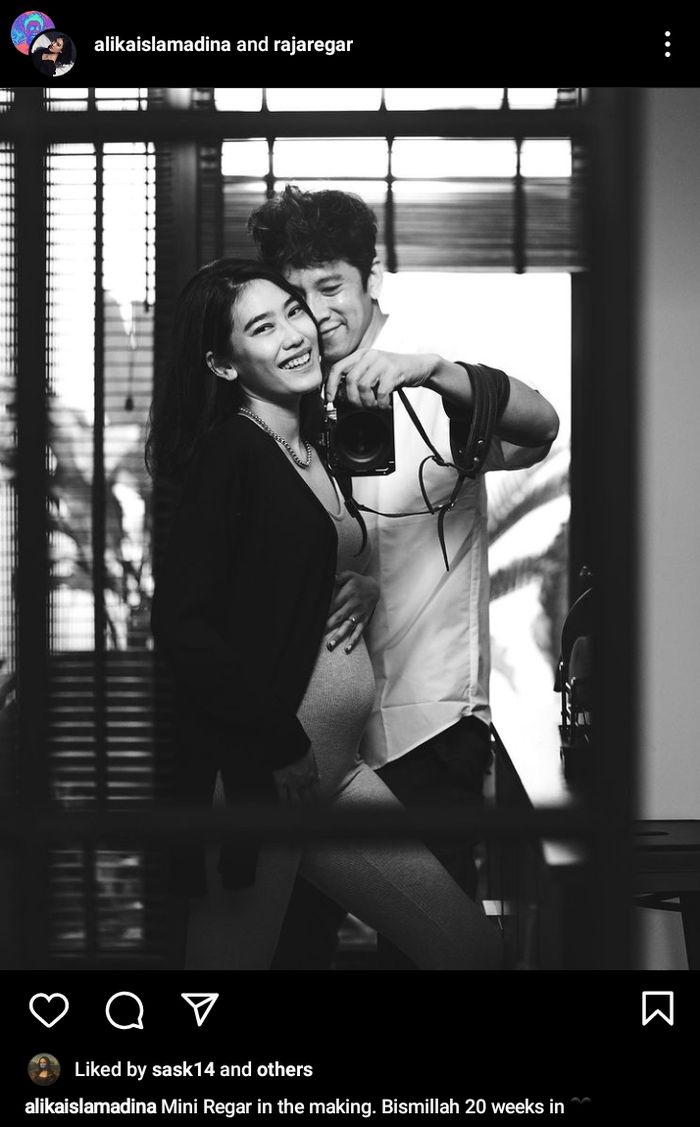 Babette va Chessie Mur porno Skype-da ruscha orgazm