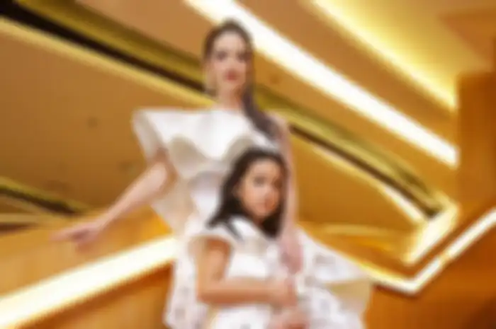Nia Ramadhani dan putrinya