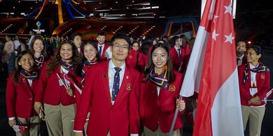 Ratu Bulu Tangkis Singapura Bertunangan dengan Atlet Piala Dunia Renang dan Peraih Emas SEA Games