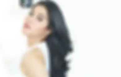 Perawatan Untuk Mendapatkan Rambut Tebal dan Berkilau Seperti Naysilla Mirdad