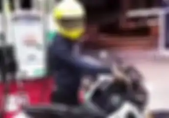 Bahaya Banget! Jangan Pernah Goyangkan Motor Saat Isi Bensin, Ini Kata Pihak Pertamina