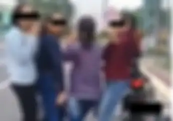 Viral! Video Empat Cewek Yang Joget Tik Tok di Lampu Merah Dicyduck Polisi