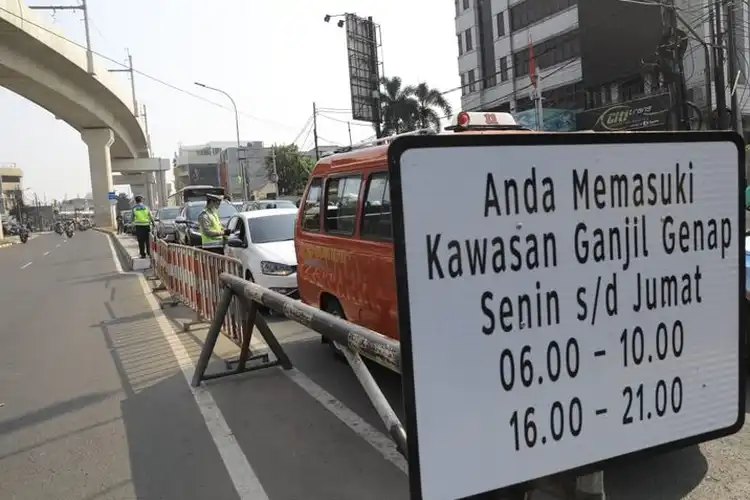 PPKM Diperpanjang Ganjil Genap Diadakan Lagi, Bikers Bisa Simak Titik-Titiknya