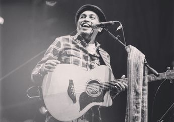 6 Rekomendasi Lagu yang Cocok Didengarkan Saat Hujan, Ada Lagu Glenn Fredly hingga Coldplay