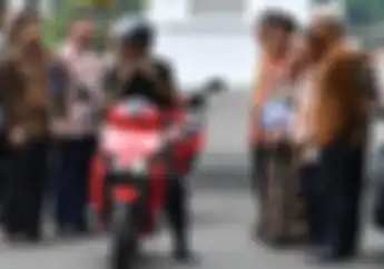 Kelebihan Ini yang Membuat  Skuter Listrik Gesits Dibanderol Sekitar Rp 22-Rp23 Jutaan