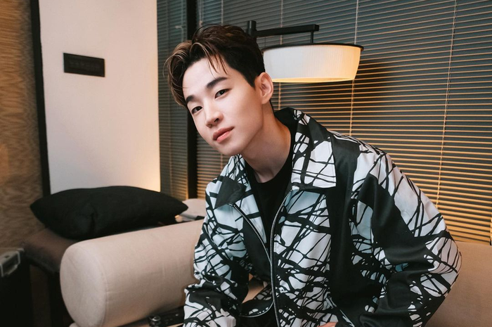 Biodata artis Henry Lau