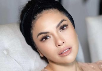 Dicap Menistakan Agama Gegara Hal Ini, Nikita Mirzani Langsung Ngamuk hingga Bawa Ustad Abdul Somad Buat Urus Perkara Ini: Kalian Ga Malu Ngejilat Ludah Kalian Sendiri?