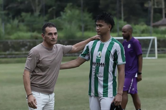 Hokky Caraka masuk dalam radar Gerald Vanenburg untuk timnas U-23 Indonesia.