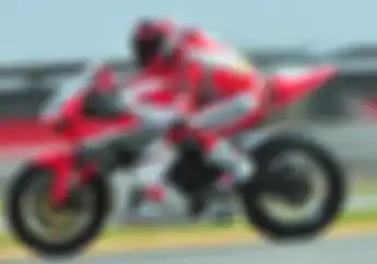 Manteb, Andi Gilang Kibarkan Merah Putih di Race 2 ARRC SS600 Australia