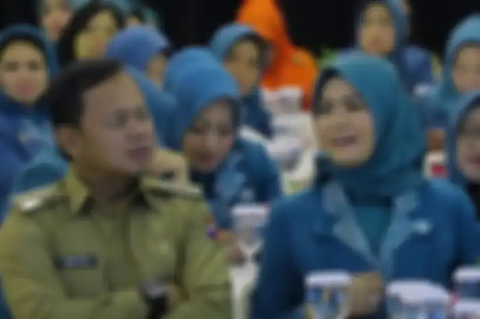 Walikota Bogor Bima Arya Sugiarto dan Istri Yane Ardian.