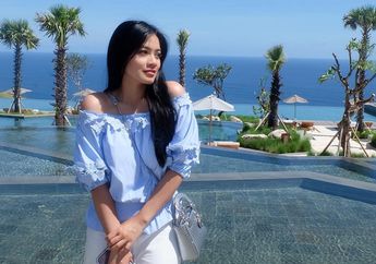 Ingin Miliki Rambut Sehat Berkilau Seperti Titi Kamal? Ikuti 4 Kebiasaan Baik Ini