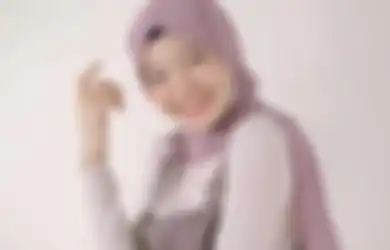 Biodata Artis Leyla Aderina, Dubber Cantik Bergaya Lucu yang Doyan Bikin Video Parodi Mengocok Perut