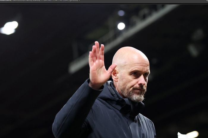 Erik ten Hag mengaku pesimis dan tidak yakin Manchester United bisa menjadi juara Liga Inggris pada musim 2024-2025 mendatang.