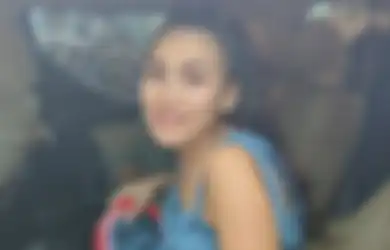 Cuek Diledek Tinggal di Gang Sempit, Ayu Ting Ting Ogah Pindah dari Depok Karena Alasan Ini, Kenyamanan Ayah Rozak dan Umi Kalsum Ikut Disinggung