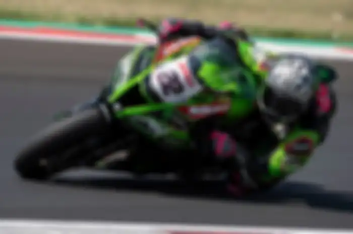 Foto ilustrasi. Pembalap Kawasaki Racing Team, Alex Lowes kesal gara-gara ini setelah race 1 WSBK Mandalika 2022.