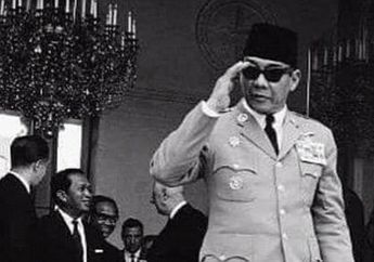 Presiden Soekarno Jadi Target Pembunuhan, Catatan Sejarah Ungkap Pengakuan sang Penembak Misterius yang Gagal Eksekusi Mati sang Putra Fajar saat Salat Idul Adha