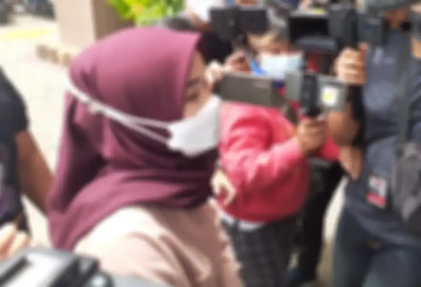 Ririe Fairus saat ditemui Grid.ID di Pengadilan Agama Jakarta Utara, Rabu (24/3/2021).