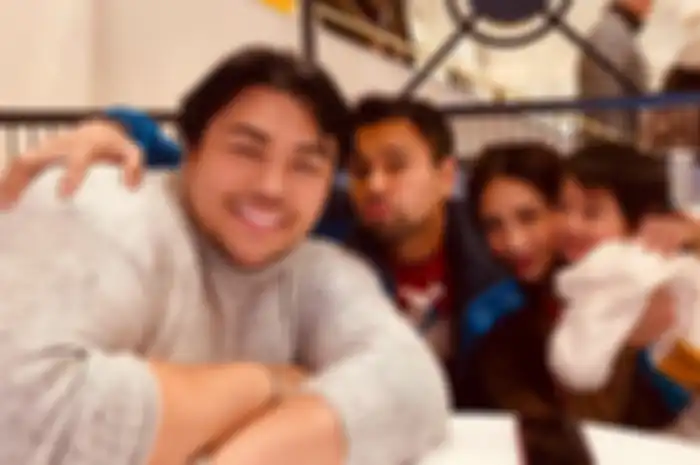 Ivan Gunawan dan Raffi Ahmad berlibur di London