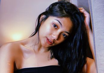 Heboh Foto Instagram Terbaru Super Seksi Marion Jola dengan Dress Merah Transparan di Bagian Dada, Setelah 5 Jam Dihapus!