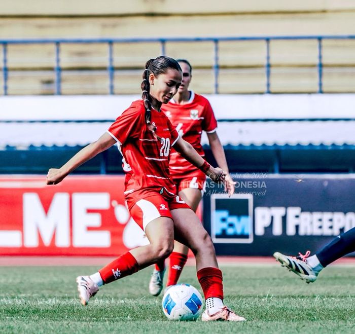 Suasana duel timnas wanita Indonesia kontra Kamboja pada hari pertandingan FIFA Juni 2026 di Stadion Arkanamanik, Bandung, Selasa (9/6/2026) sore waktu Indonesia Barat.
