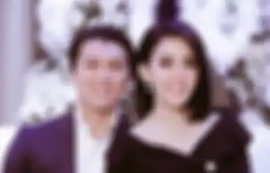  Tak Sadar Ternyata Tengah Direkam, Sifat Asli Reino Barack Saat Cicipi Makanan Buatan Syahrini Akhirnya Terbogkar, Ternyata...