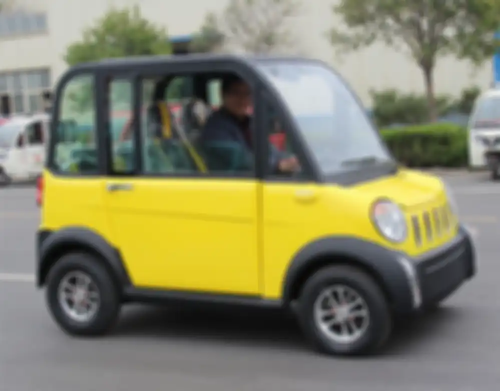 Mobil listrik Z11 buatan Cina, lebih murah dari NMAX.