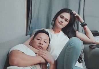 Kocak, Ringgo Agus Rahman Lihat Konser Iron Maiden Pakai Wig!