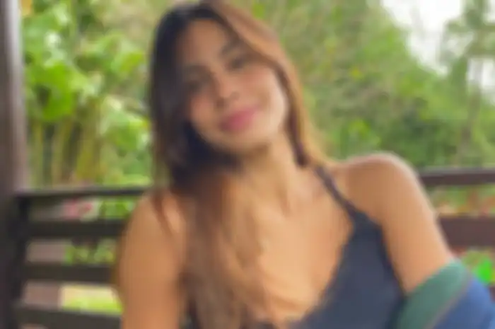 Valerie Thomas mengaku tak pernah pakai bra