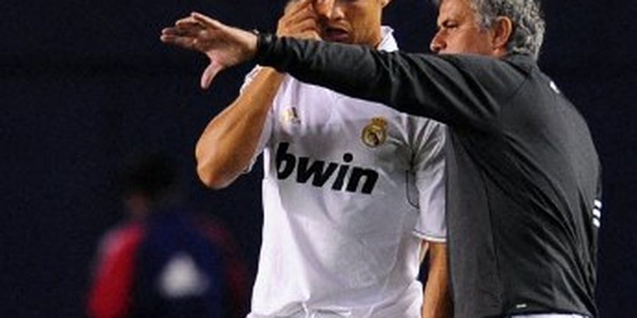 4 Alasan Cristiano Ronaldo Tak Mungkin Gabung ke AS Roma