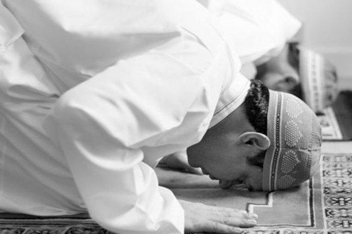 Ilustrasi sholat Tarawih