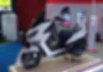 Harga Motor Listrik Polytron Fox R Cuma Rp 13,5 Juta Siapkan KTP Langsung Dapat Subsidi Pemerintah