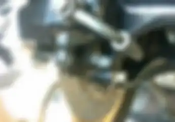 Gak Perlu Repot ke Bengkel, Ganti Kampas Rem Skutik Yamaha NMAX Cuma Butuh 3 Kunci