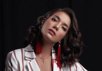 Lebih Pilih Duit Ketimbang Popularitas hingga Rela Kerja di Kelab Malam, Artis Blasteran Ini Sekarang Tinggali Rumah Mewah di Bali Usai Tak Lagi Jadi Budak Narkoba