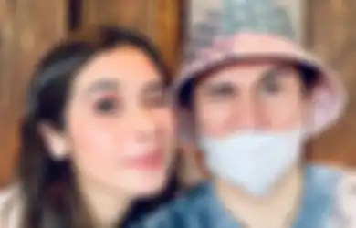 Digadang-gadang Jadi Relationship Goals, Vino G Bastian Beberkan Alasannya Cuma Follow Sang Istri, Suami Marsha Timothy: Sesimple Itu