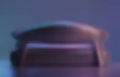 Cocok untuk Tema Futuristik, Furnitur Ini Gunakan Bahan Hologram